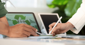 CSRD à qui s’adresse la directive européenne et quelles sont les obligations